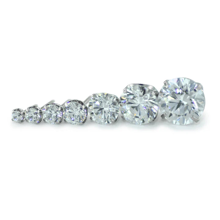 Prong Set CZ Internally Threaded Ends - 0.9mm Thread